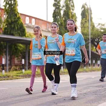 Runner Photo 8382297