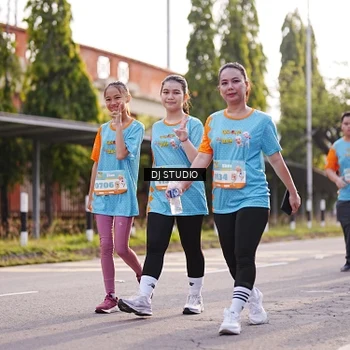 Runner Photo 8382299