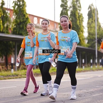 Runner Photo 8382306