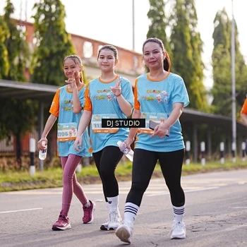 Runner Photo 8382308
