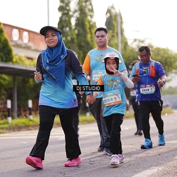 Runner Photo 8382320