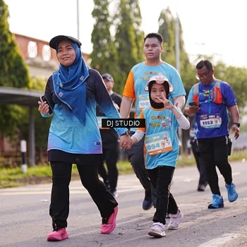 Runner Photo 8382323