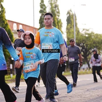 Runner Photo 8382330