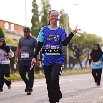 Runner Photo 8382346