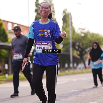 Runner Photo 8382351
