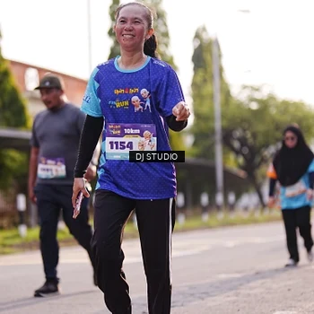 Runner Photo 8382353