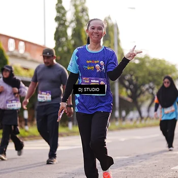 Runner Photo 8382354