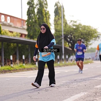 Runner Photo 8382360