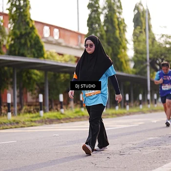 Runner Photo 8382369