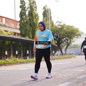 Runner Photo 8382391