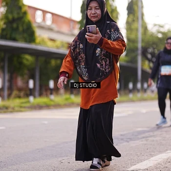Runner Photo 8382407