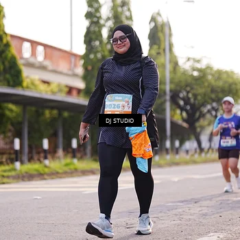 Runner Photo 8382429