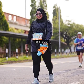 Runner Photo 8382438