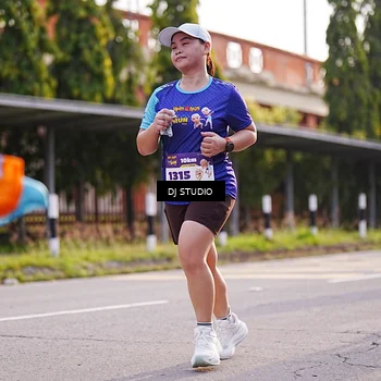 Runner Photo 8382441