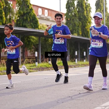 Runner Photo 8382460