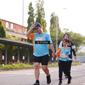 Runner Photo 8382484