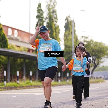 Runner Photo 8382495