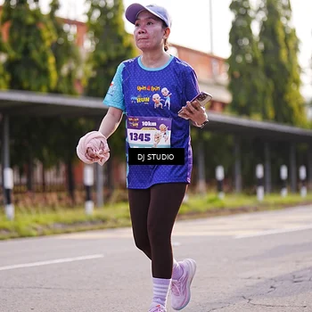 Runner Photo 8382502