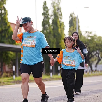 Runner Photo 8382504