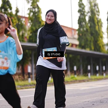 Runner Photo 8382509