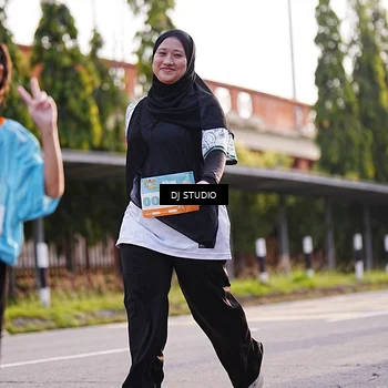 Runner Photo 8382517