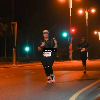 Runner Photo 8382547
