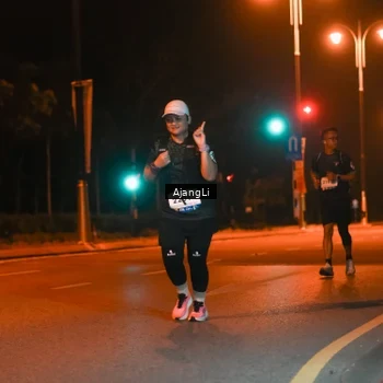 Runner Photo 8382549