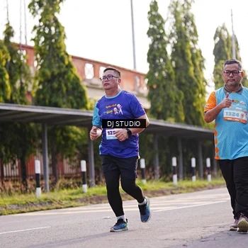 Runner Photo 8382552