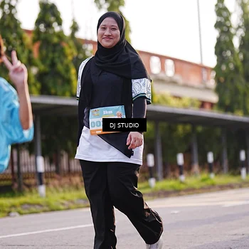Runner Photo 8382553