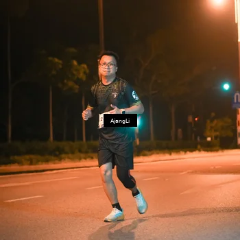 Runner Photo 8382573