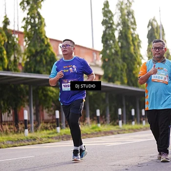 Runner Photo 8382582