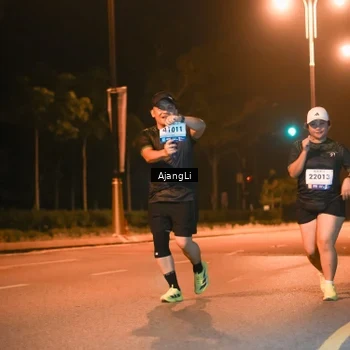 Runner Photo 8382586