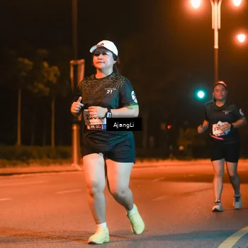 Runner Photo 8382602