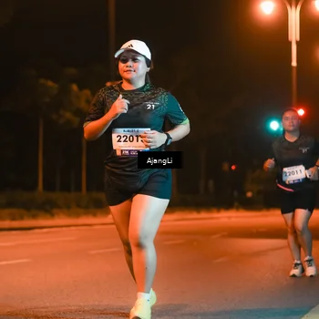 Runner Photo 8382604