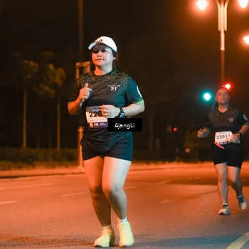 Runner Photo 8382605