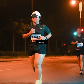 Runner Photo 8382606