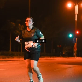 Runner Photo 8382620