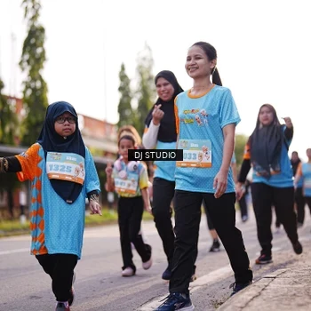 Runner Photo 8382641