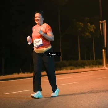 Runner Photo 8382646