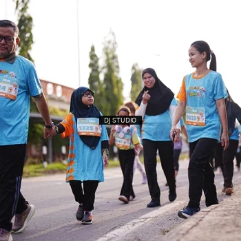 Runner Photo 8382656