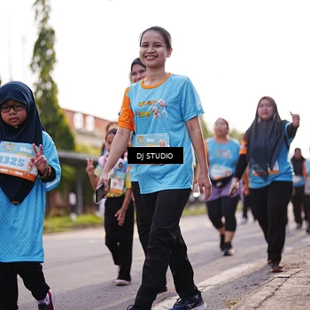 Runner Photo 8382662