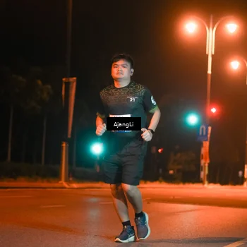 Runner Photo 8382680