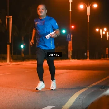 Runner Photo 8382693