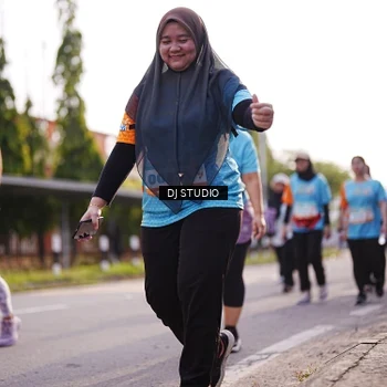 Runner Photo 8382699