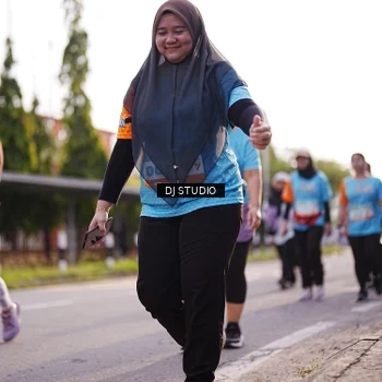 Runner Photo 8382701