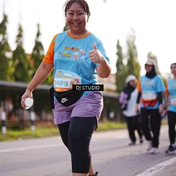 Runner Photo 8382715