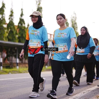 Runner Photo 8382750