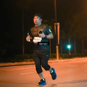 Runner Photo 8382755