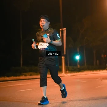 Runner Photo 8382757