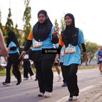 Runner Photo 8382803
